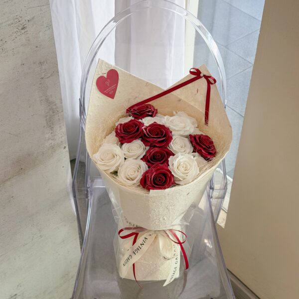 Royal Romance (SOAP FLOWER)