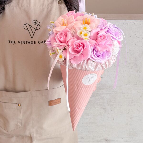 Pastel scoop (SOAP FLOWER)