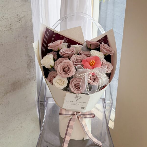 Cappuccino blush (SOAP FLOWER)