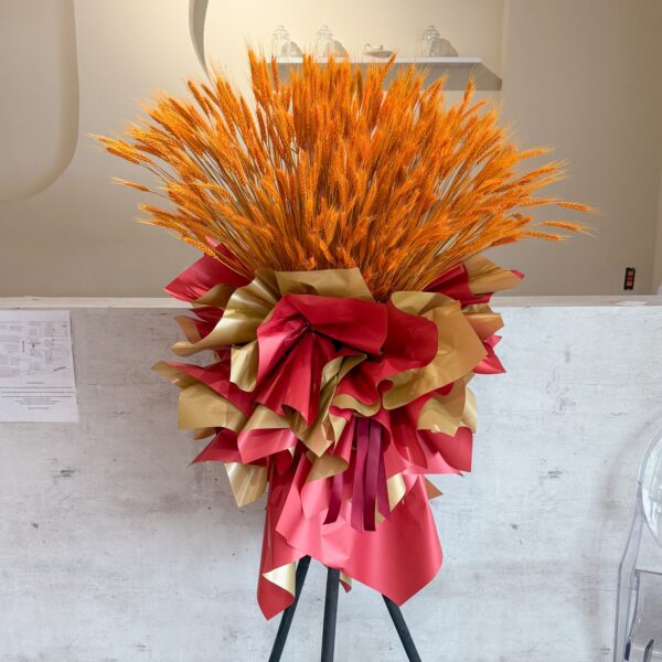 Golden prosperity (Dry flowers)